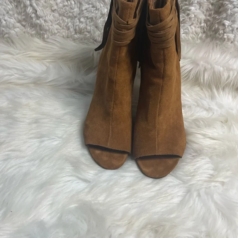 Nine West leather suede Brown Fringe ankle Boots Peep toe back zipper SZ9.5M